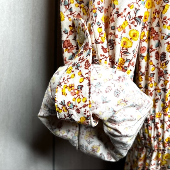 Court & Rowe Woodland Ditzy Long Sleeve Midi Shirtdress - Picture 4 of 9